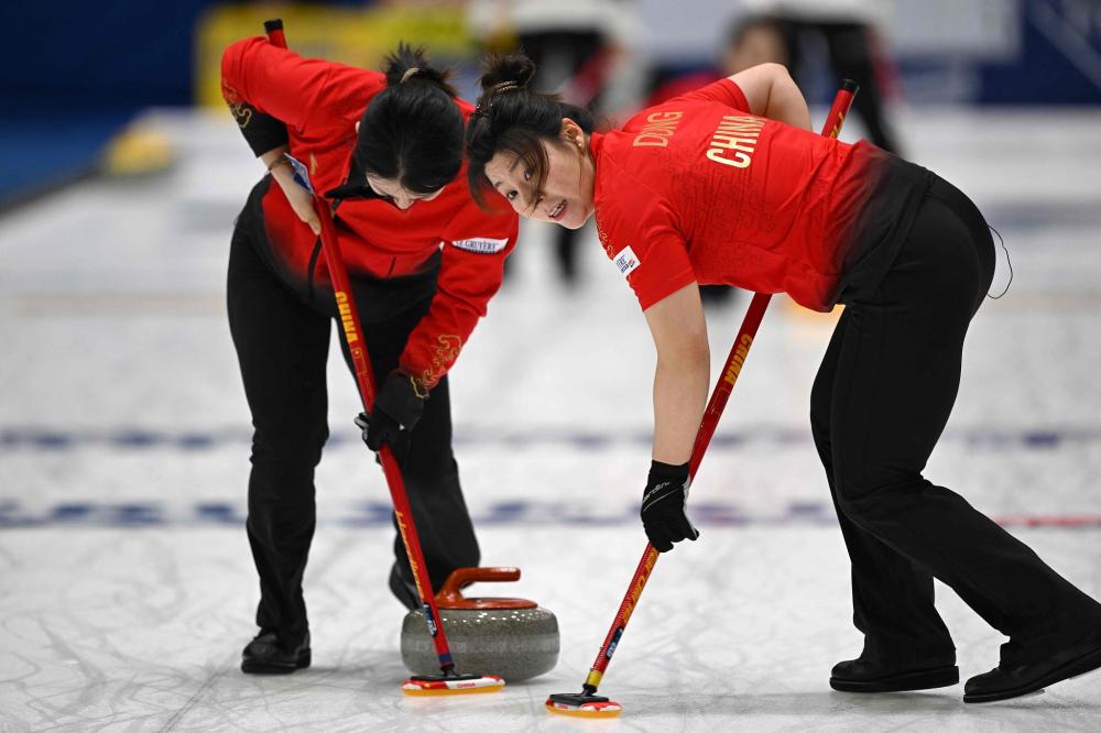 纳帅:特狮回归后能否首发?这要看他能否处于最佳状态.